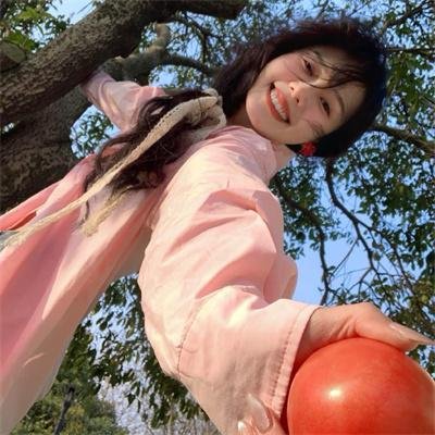 索女·丧尸·机关枪